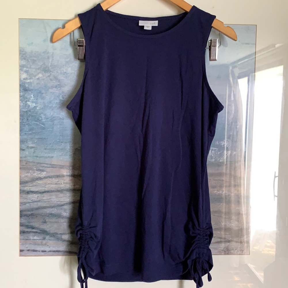 3/$18.🌼 J. Jill tank top XS blue